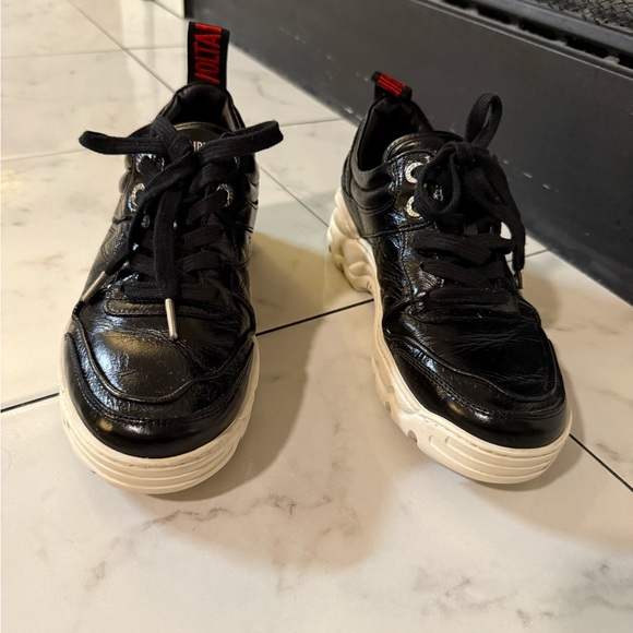 Zadig & Voltaire Black and Cream Sneakers - Picture 2 of 11